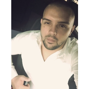 Про продавец Виктор