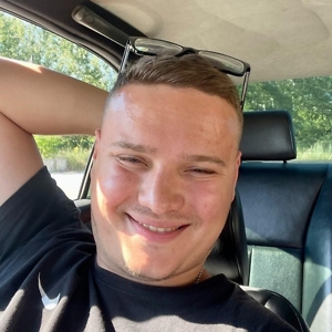 Про продавец Олександр Заборунов