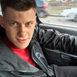 Про продавець Дмитрій Валерійович