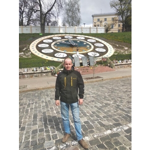 Про продавец Сергій Сергійович Беніцький