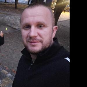 Про продавец Артем Рубель