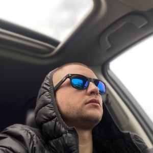 Про продавець Іван Діденко 