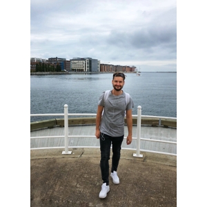 Про продавец Ярослав 