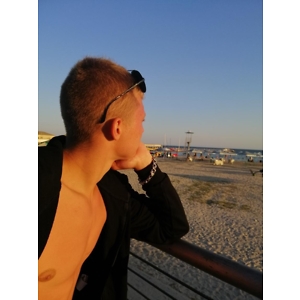 Про продавец Сергiй Сергійович