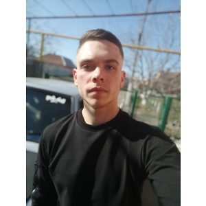 Про продавец Артём кутык