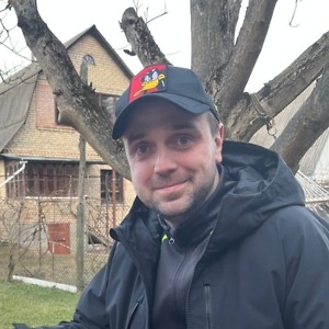 Про продавец Костянтин Ігорович Тесля