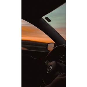 Про продавец Ярослав  Олегович