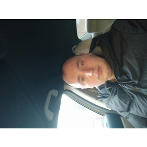 Про продавец Дмитрий  Андреевич Мельник