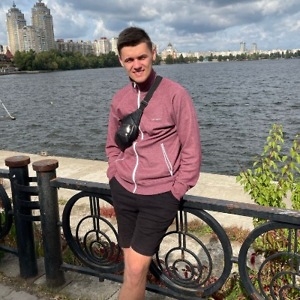 Про продавец Антон