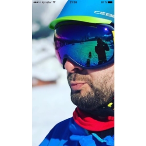 Про продавец Євген