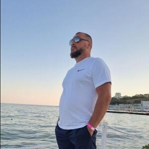 Про продавец Олександр