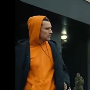 Про продавец Artem Kluchnikov