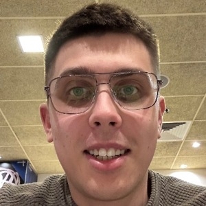 Про продавец Антон