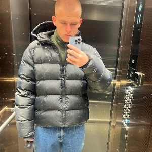 Про продавець Антон