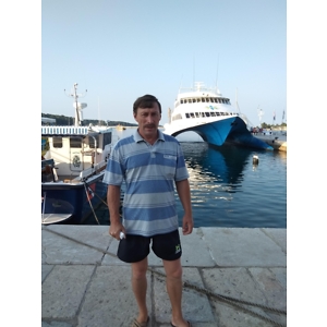 Про продавец Сергій Миколайович Голоф