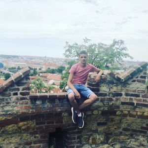 Про продавец Taras 