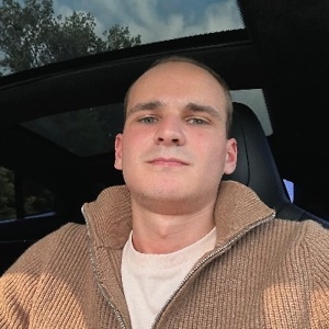 Про продавец Олег 