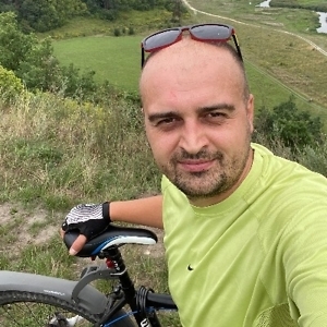 Про продавец Іван Володимирович