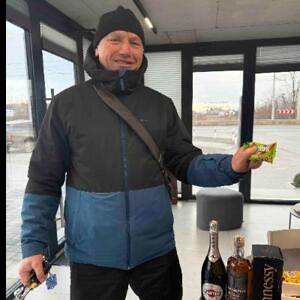 Про продавец Василь Володимирович