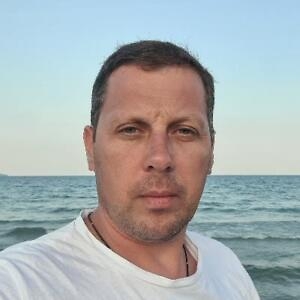 Про продавець Віталій Galagin