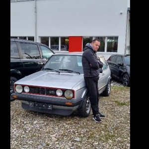 Про продавец Юрій