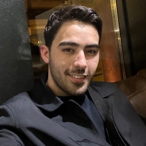 Про продавец Merdan Rozyyev