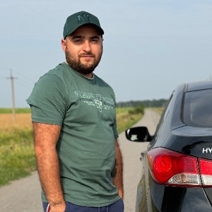 Про продавець Рустам