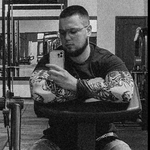 Про продавець Владислав Олександрович Стеценко