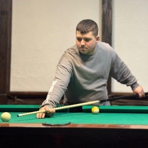 Про продавець Валентин Григорович Мікалов