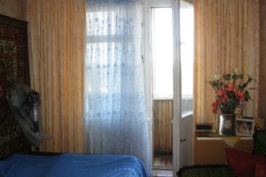 Продается 2-комнатная квартира 52 кв. м в Киеве, Демевская