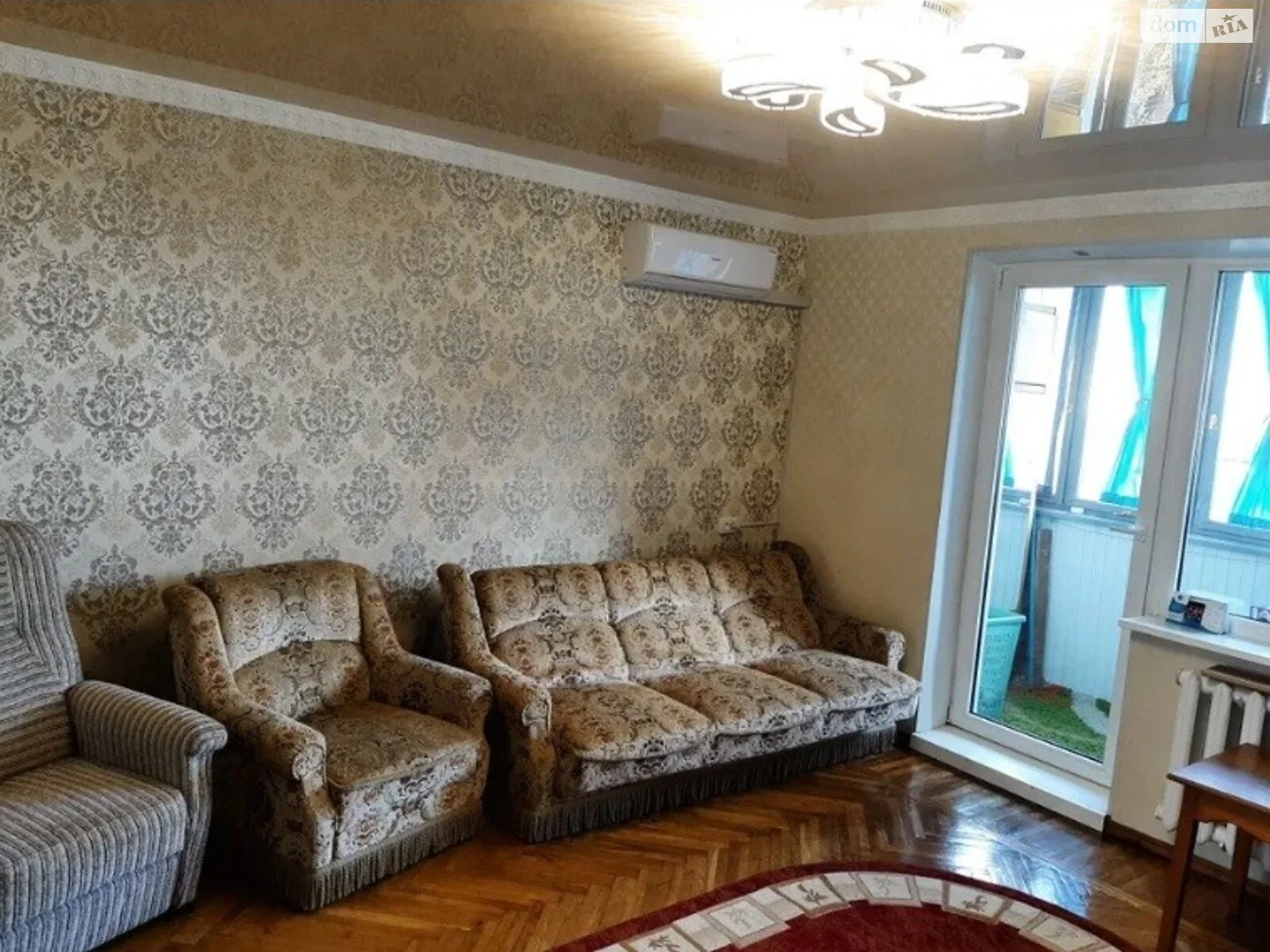 Продається 2-кімнатна квартира 57 кв. м у Одесі, вул. Якова Бреуса