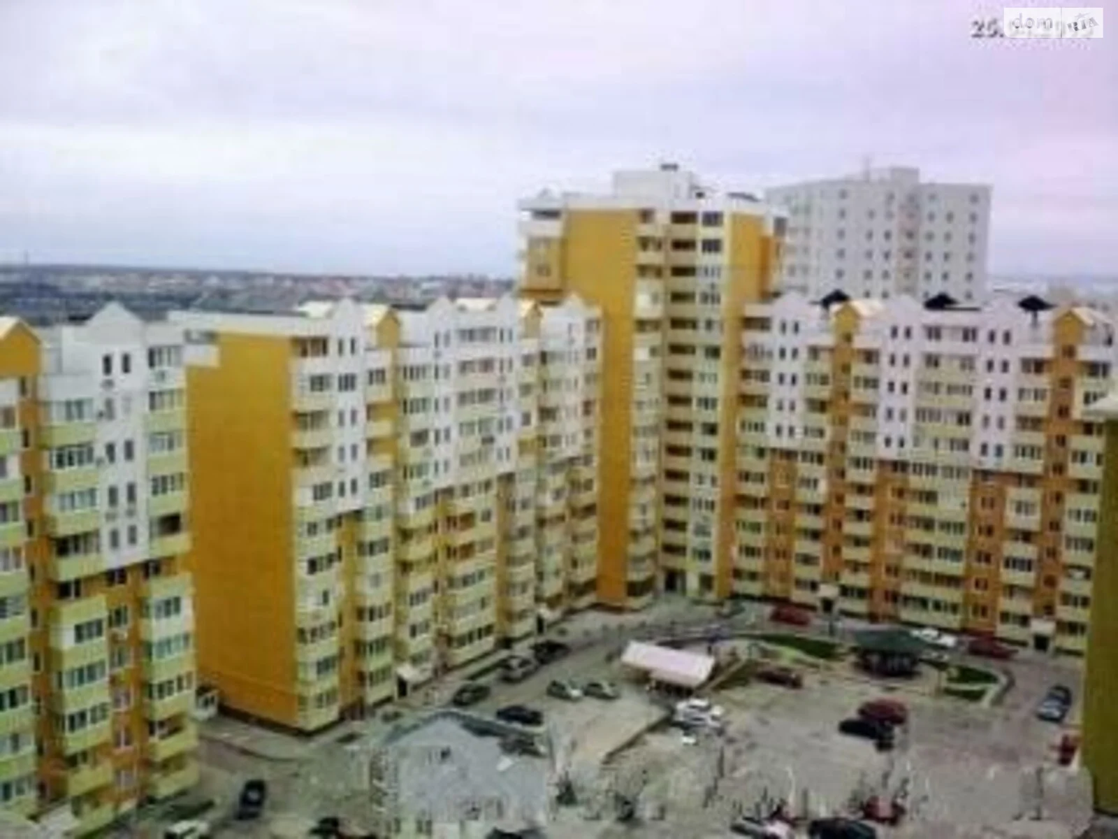 Продається 3-кімнатна квартира 128 кв. м у Одесі, вул. Академіка Сахарова