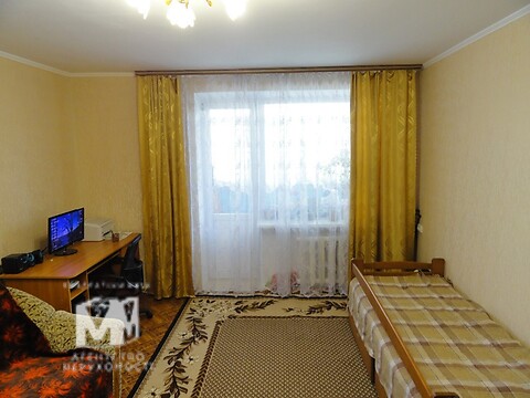 Продается 1-комнатная квартира 36 кв. м в Виннице, ул. Николая Зерова