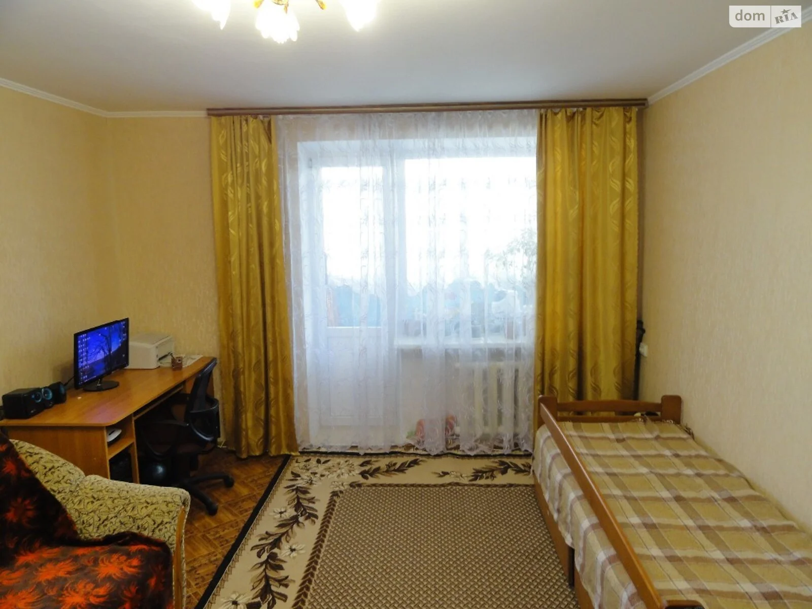 Продается 1-комнатная квартира 37 кв. м в Виннице, ул. Николая Зерова - фото 1