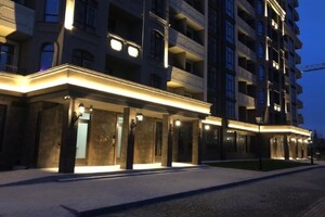 Продажа объекта сферы услуг, Одесса, р‑н. Приморский, Генуэзская улица, дом 1