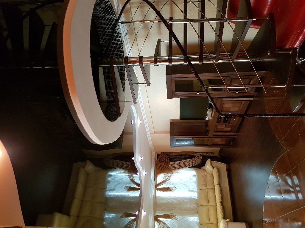 Продається 5-кімнатна квартира 177.2 кв. м у Одесі, вул. Академіка Сахарова - фото 1