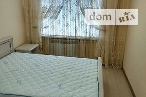 Довгострокова оренда квартири, Чернівці, р‑н. Паркова зона, Головна вулиця, буд. 120