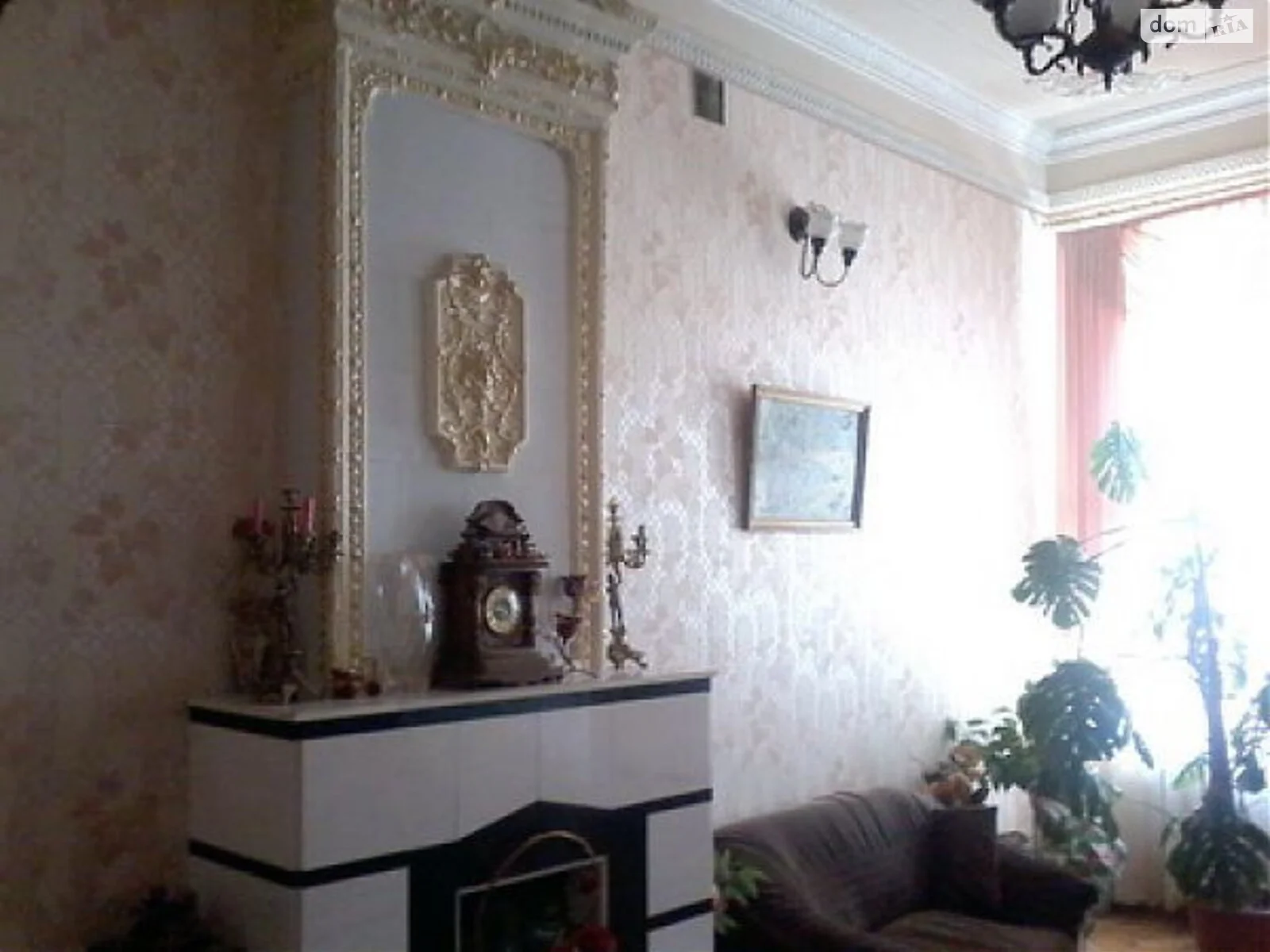 Продається 6-кімнатна квартира 176 кв. м у Одесі, вул. Гоголя