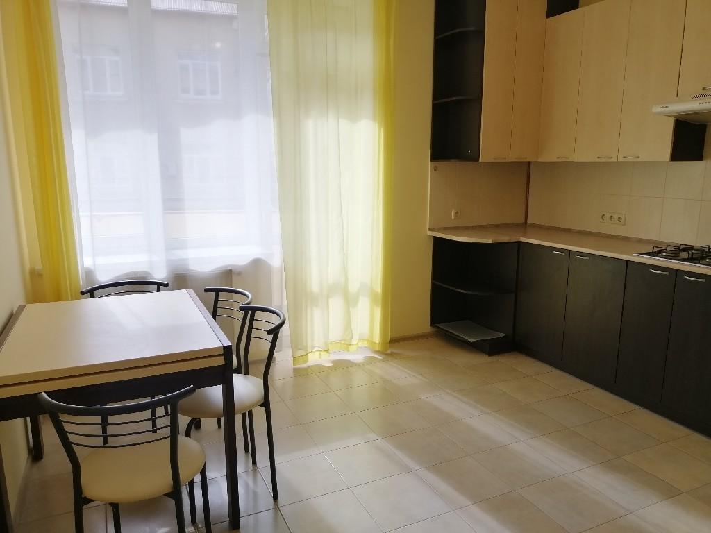 1-комнатная квартира 49 кв. м в Тернополе, ул. Слепого Йосипа Кардинала - фото 1