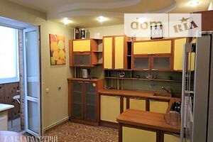 Продается 2-комнатная квартира 83 кв. м в Виннице, Острожского улица
