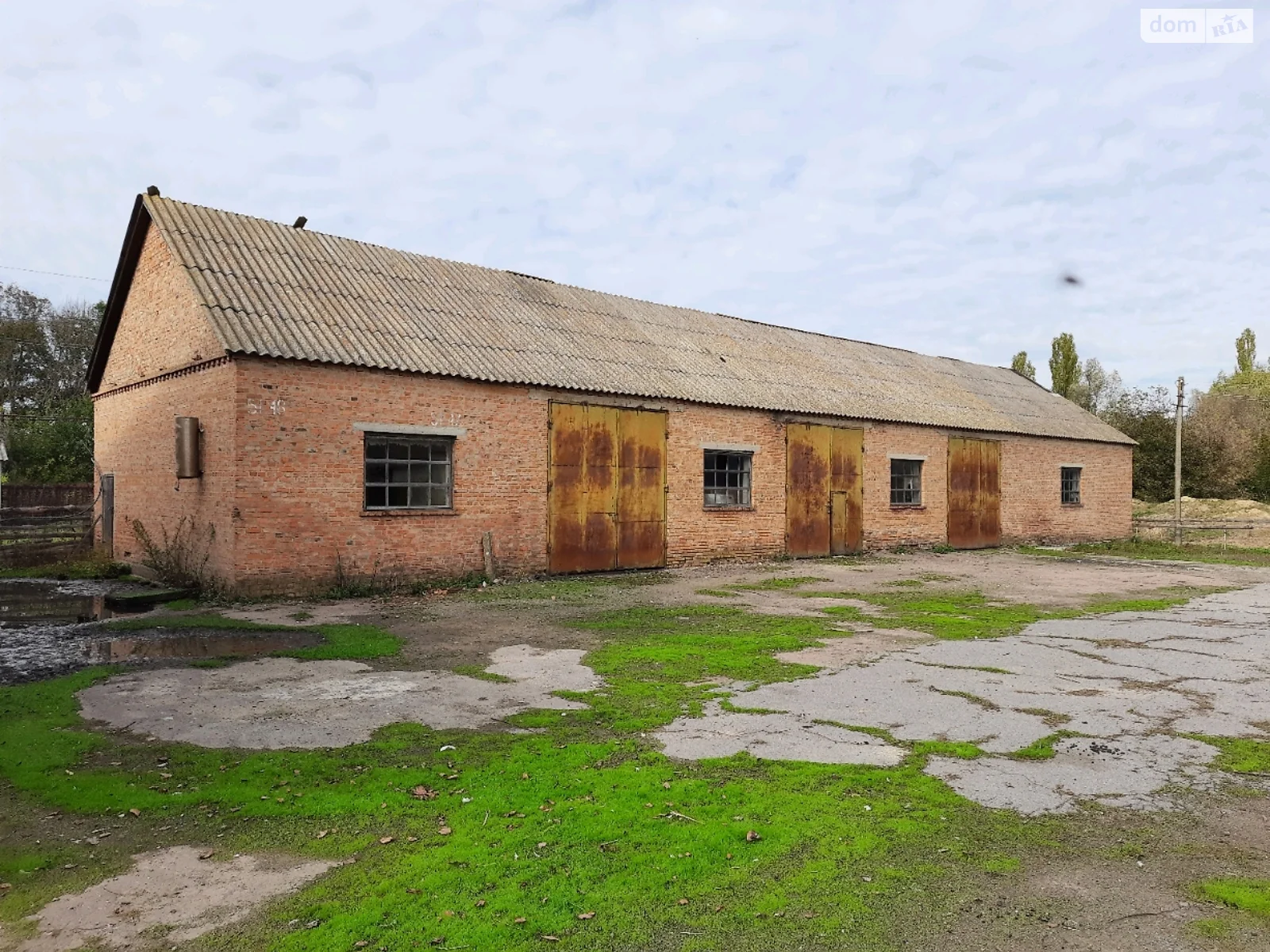 Продается помещения свободного назначения 1600 кв. м в 1-этажном здании, цена: 199000 $ - фото 1