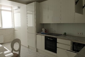 Продажа квартиры, Одесса, р‑н. Киевский, Костанди улица, дом 162/4