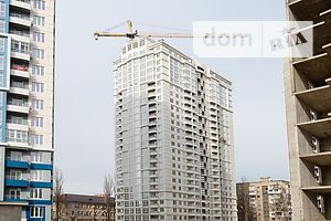 Продається 3-кімнатна квартира 100 кв. м у Одесі, просп. Гагаріна