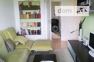 Продажа квартиры, Киев, р‑н. Оболонский, ст.м. Героев Днепра, Озерная улица, дом 28