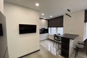 Продаж квартири, Одеса, р‑н. Приморський, Каманіна (Курчатова) вулиця