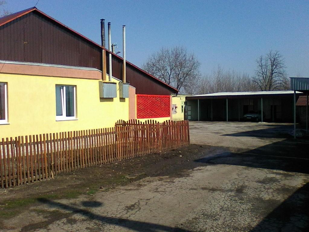 Продається 5-кімнатна квартира 70 кв. м у Кегичівці, цена: 105000 $