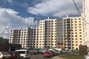 Продаж квартири, Чернігів, р‑н. Масани, Незалежності вулиця, буд. 10