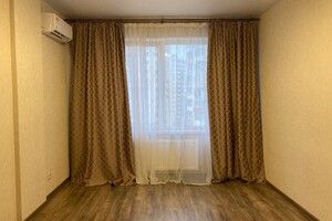 Продаж квартири, Одеса, р‑н. Київський, Радужний масив, буд. 2