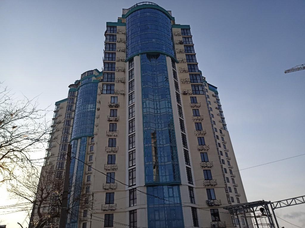 Продается 1-комнатная квартира 59 кв. м в Одессе, Фонтанская дор.