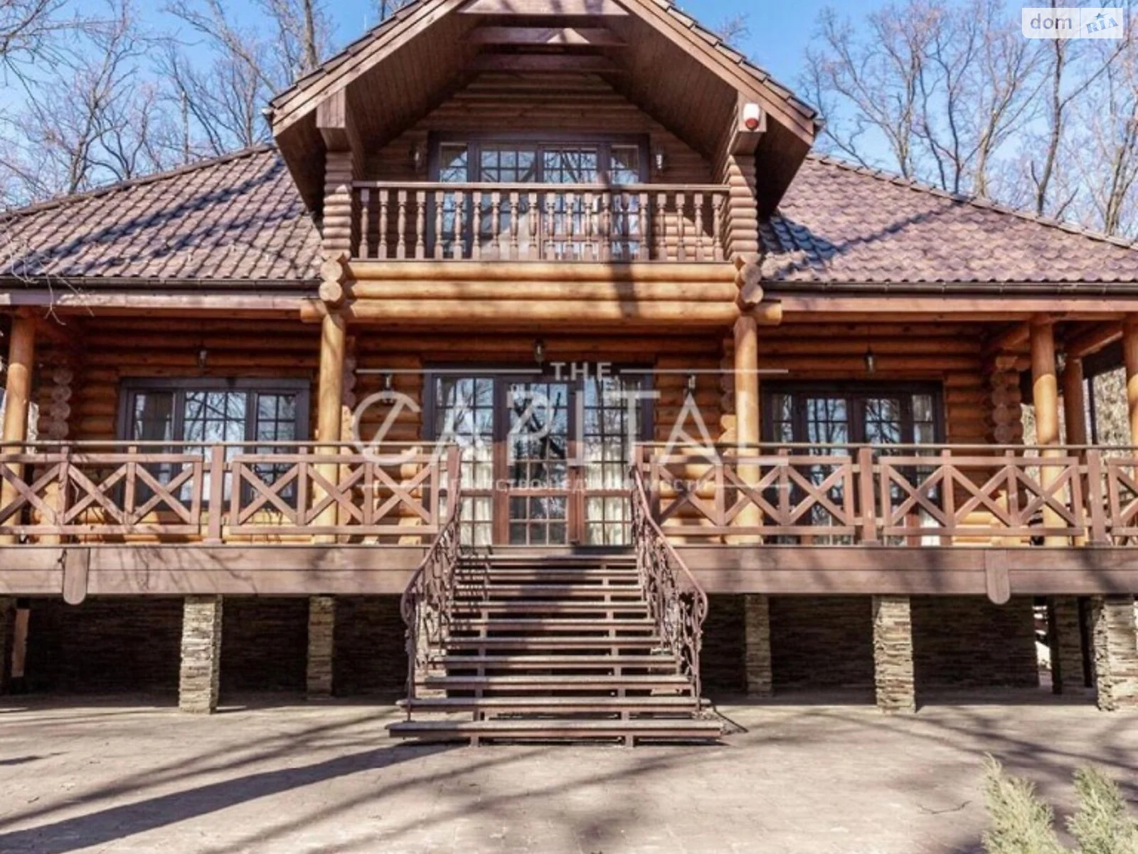 Продается дом на 3 этажа 500 кв. м с подвалом, цена: 1500000 $ - фото 1